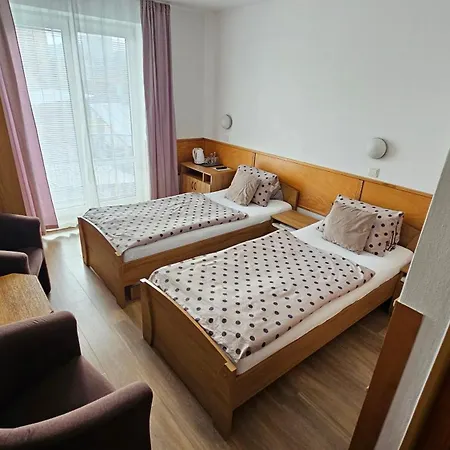 Πανσιόν Magnolia Trenčín