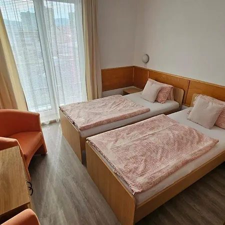 Magnolia Guest house 3*